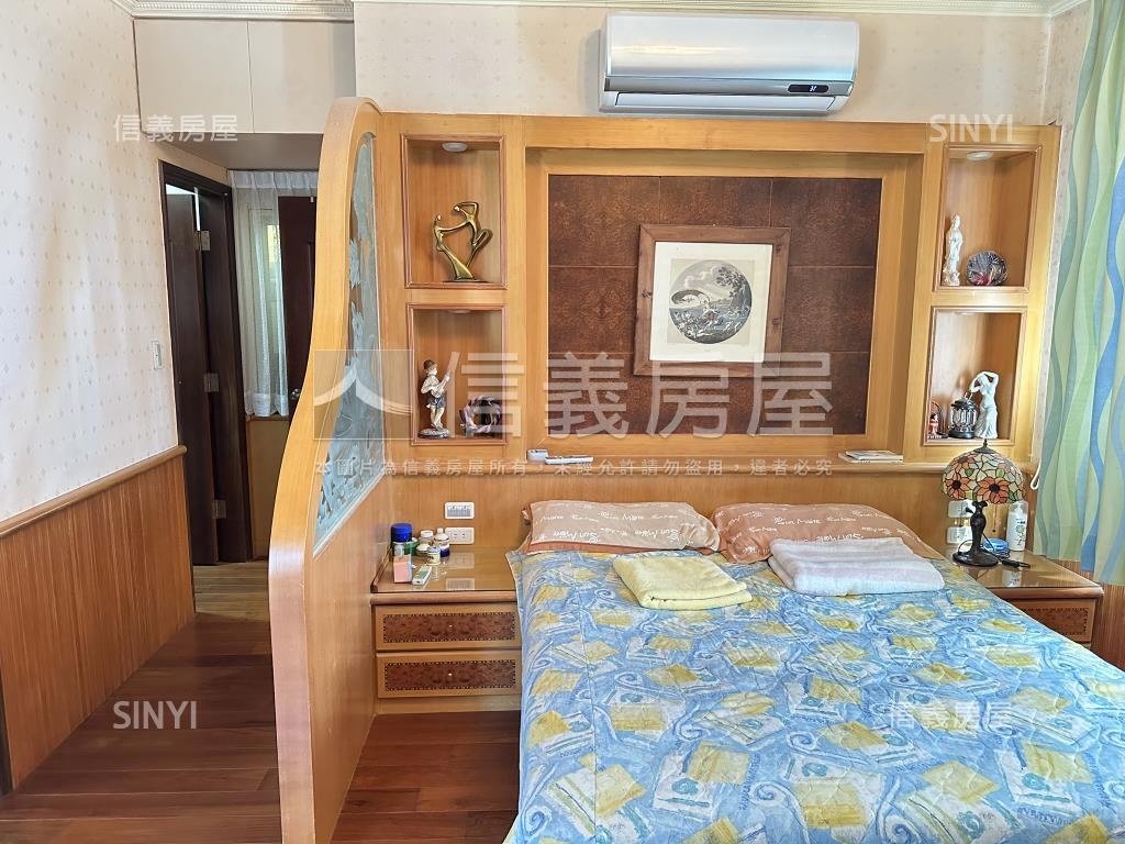 秀岡山莊美麗無雙房屋室內格局與周邊環境