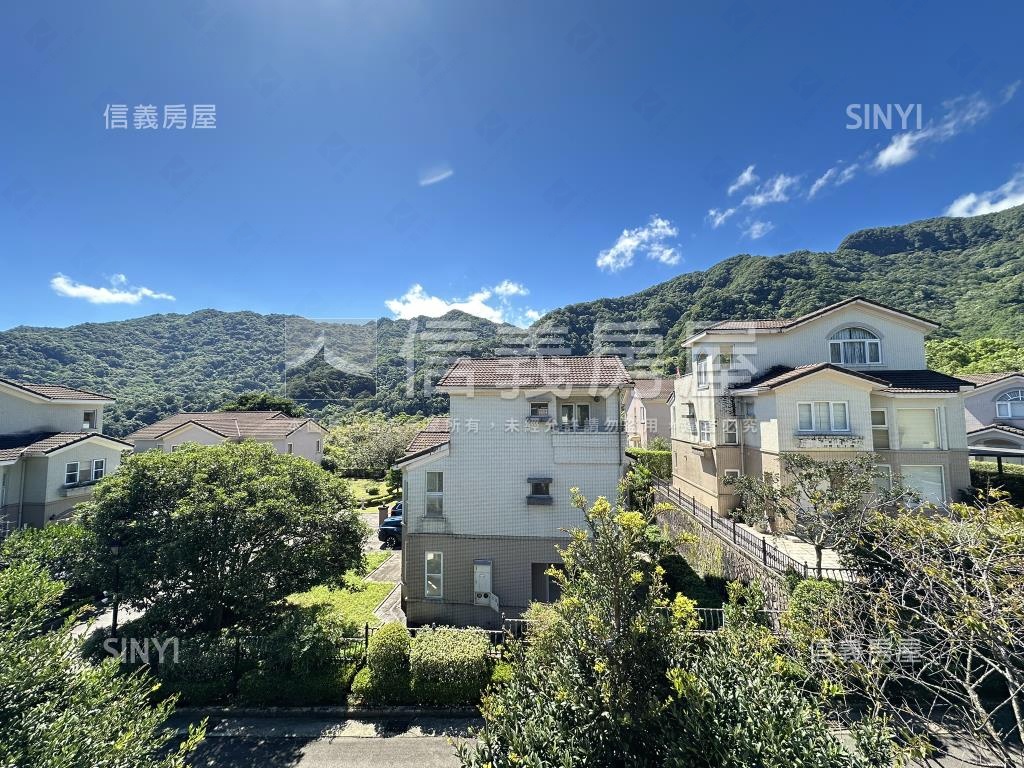 秀岡山莊美麗無雙房屋室內格局與周邊環境