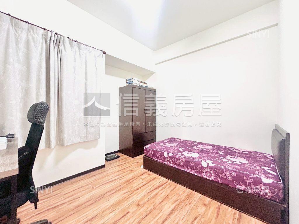 ＶＲ鄉林艾美三房雙平車房屋室內格局與周邊環境
