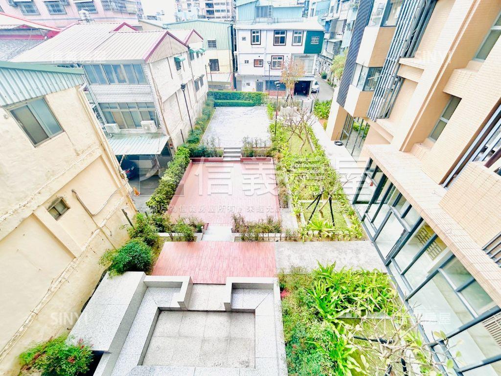 ＶＲ鄉林艾美三房雙平車房屋室內格局與周邊環境