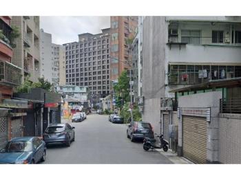 師大熱門黃金店面1F