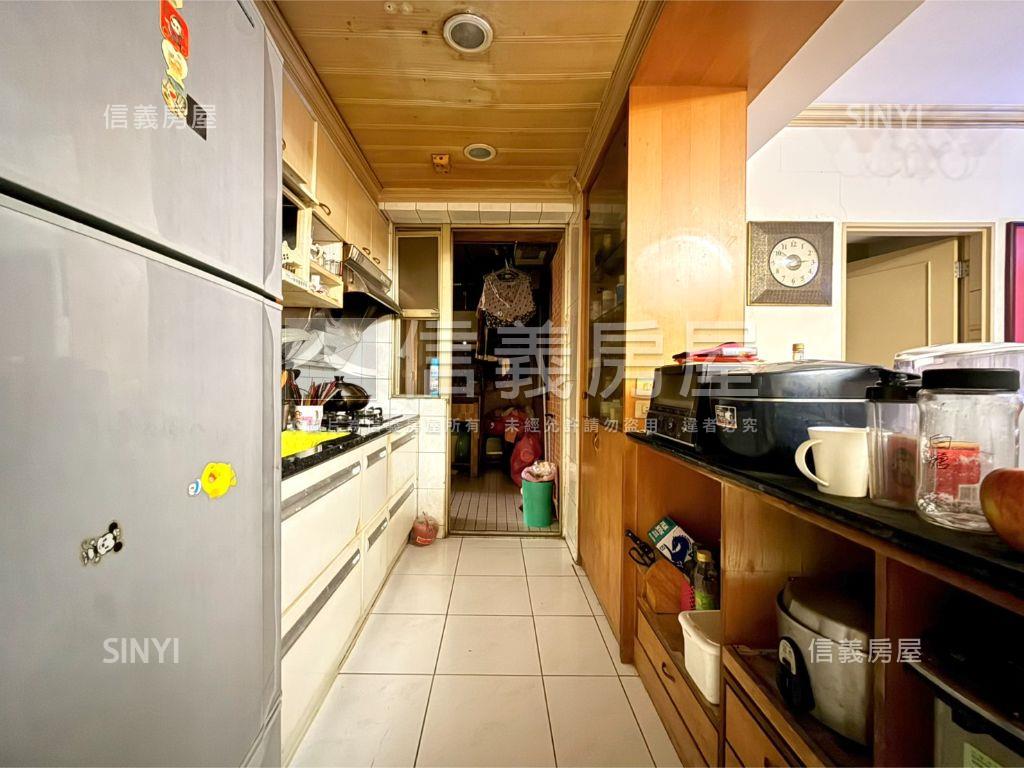 捷和生活家４房車位房屋室內格局與周邊環境