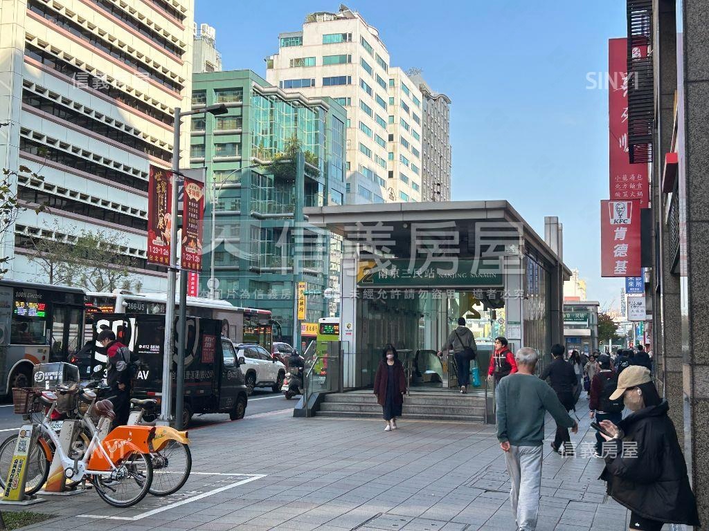 南京三民捷運商辦房屋室內格局與周邊環境