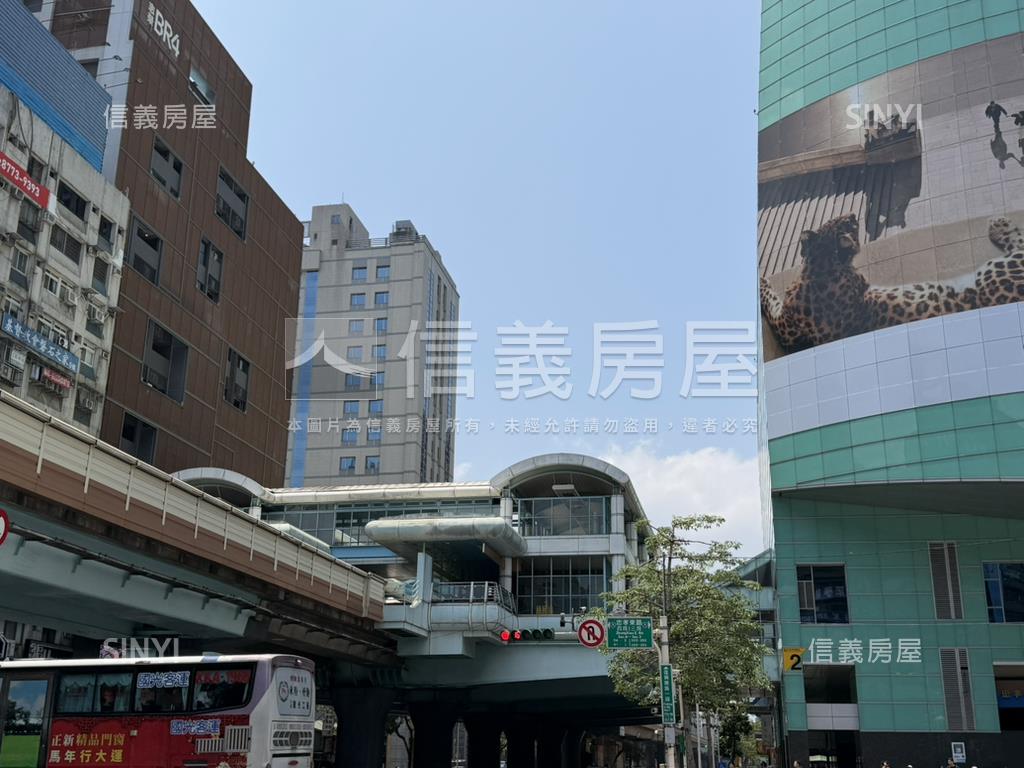 忠孝復興捷運公園裝潢美宅房屋室內格局與周邊環境