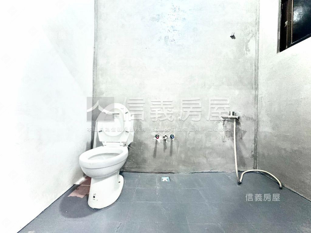 近河樂廣場超值３房三樓寓房屋室內格局與周邊環境