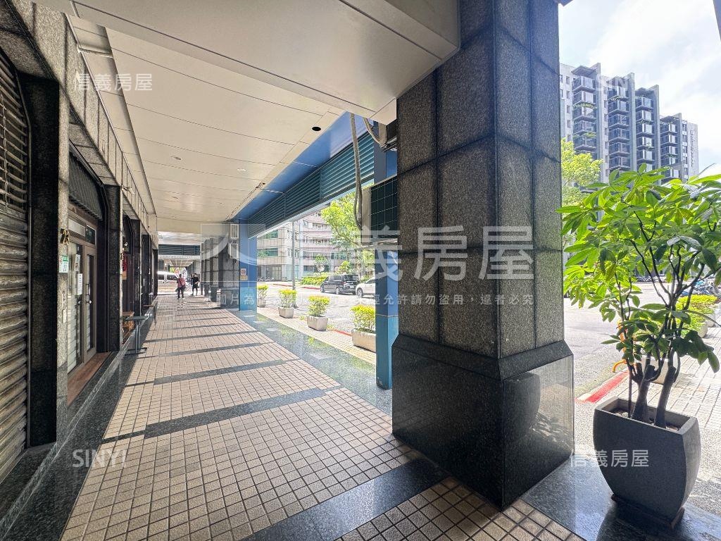 城市ＤＪ高樓挑高美戶房屋室內格局與周邊環境