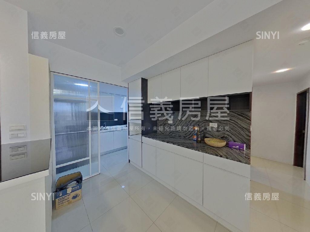 面河景上河三房雙平面車位房屋室內格局與周邊環境