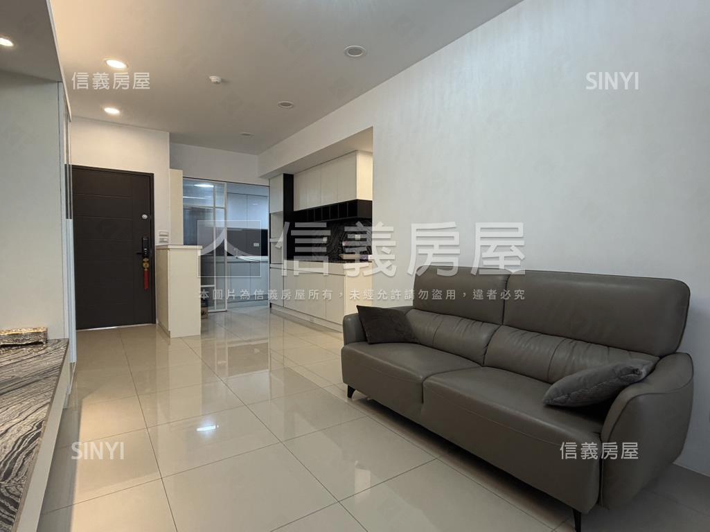 面河景上河三房雙平面車位房屋室內格局與周邊環境