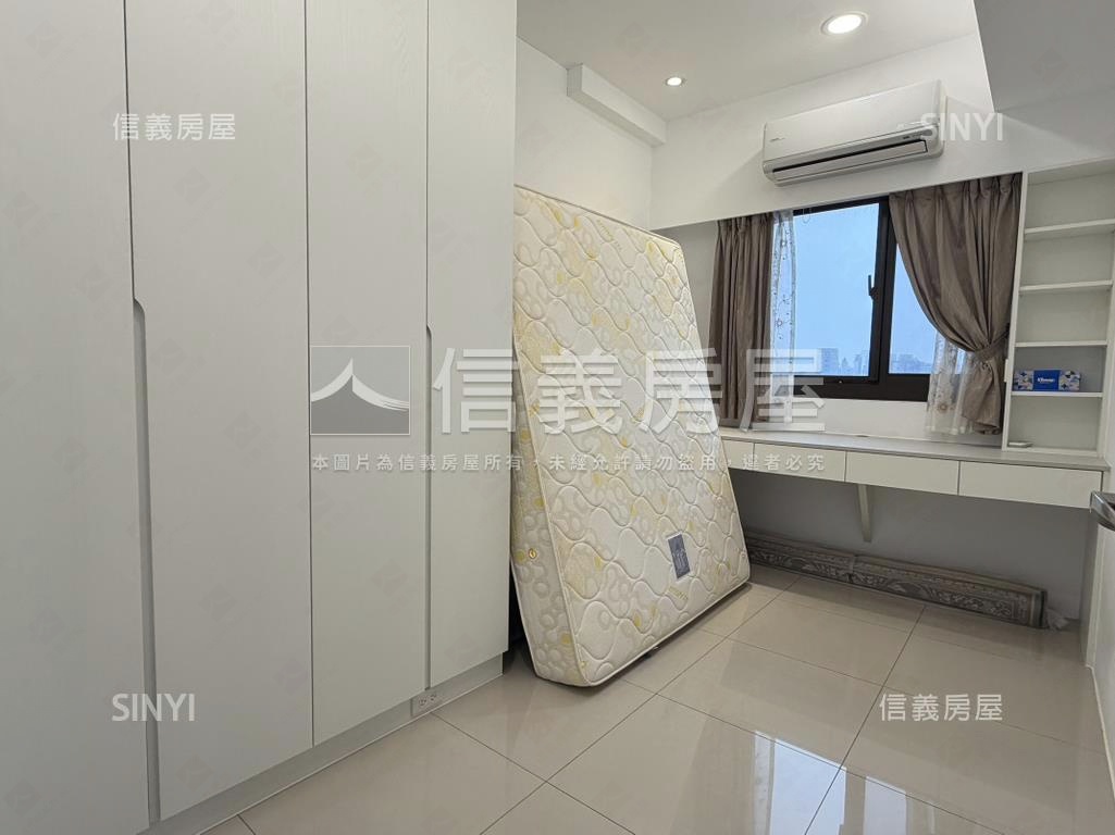 面河景上河三房雙平面車位房屋室內格局與周邊環境