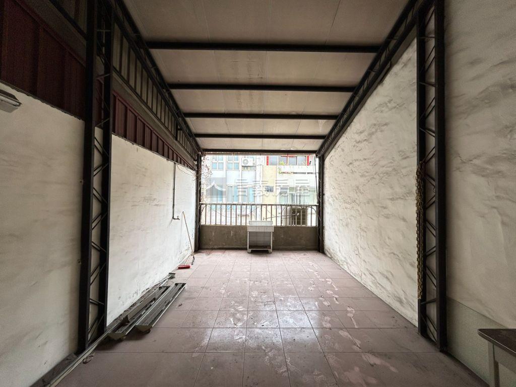 公正路近美村路透店房屋室內格局與周邊環境