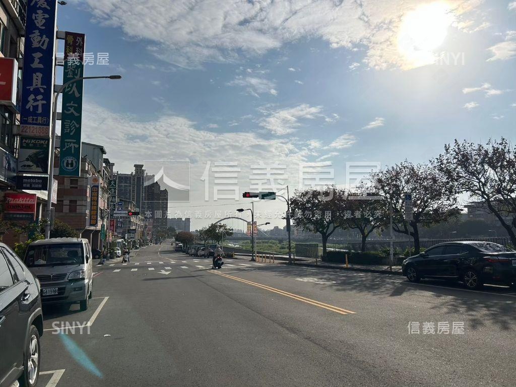 專任旱溪東路約３０坪透天房屋室內格局與周邊環境