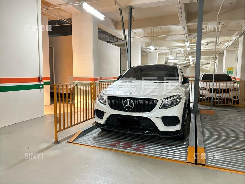 勝美大禮三房附雙車位房屋室內格局與周邊環境