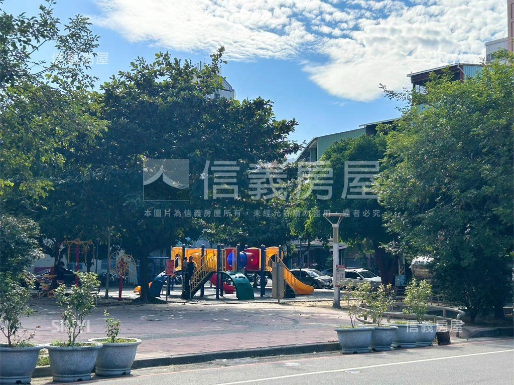 勝美大禮三房附雙車位房屋室內格局與周邊環境