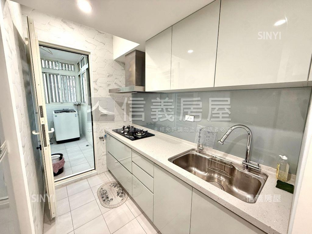 南京捷運美妝三房超少釋出房屋室內格局與周邊環境