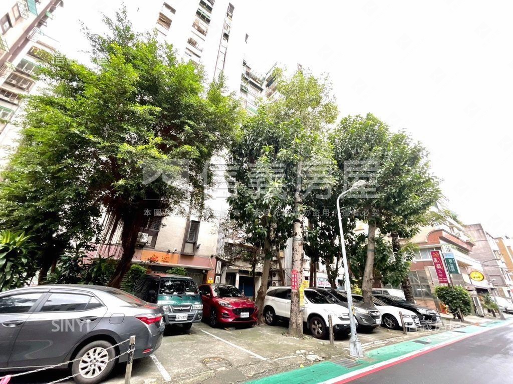 南京捷運美妝三房超少釋出房屋室內格局與周邊環境