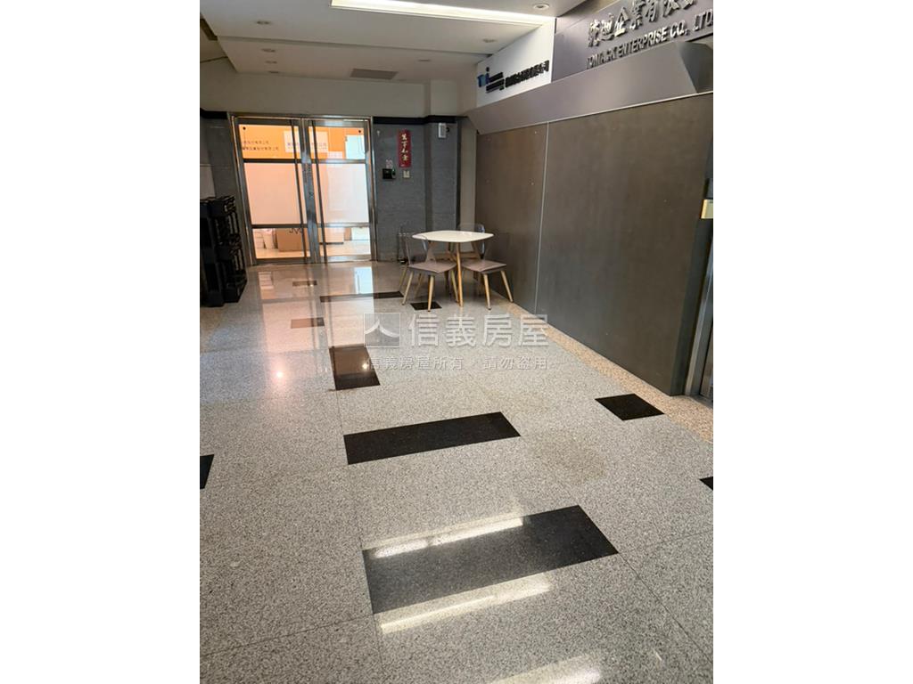 內科陽光經緯科技大樓房屋室內格局與周邊環境