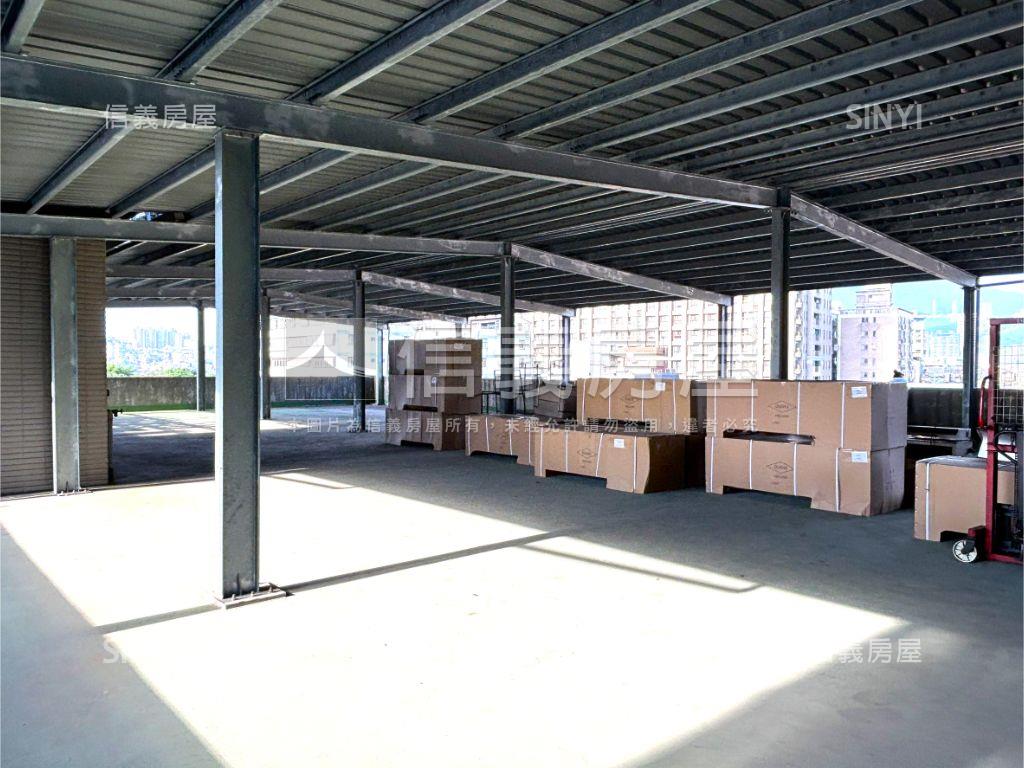 八里新穎挑高ＳＲＣ廠房房屋室內格局與周邊環境