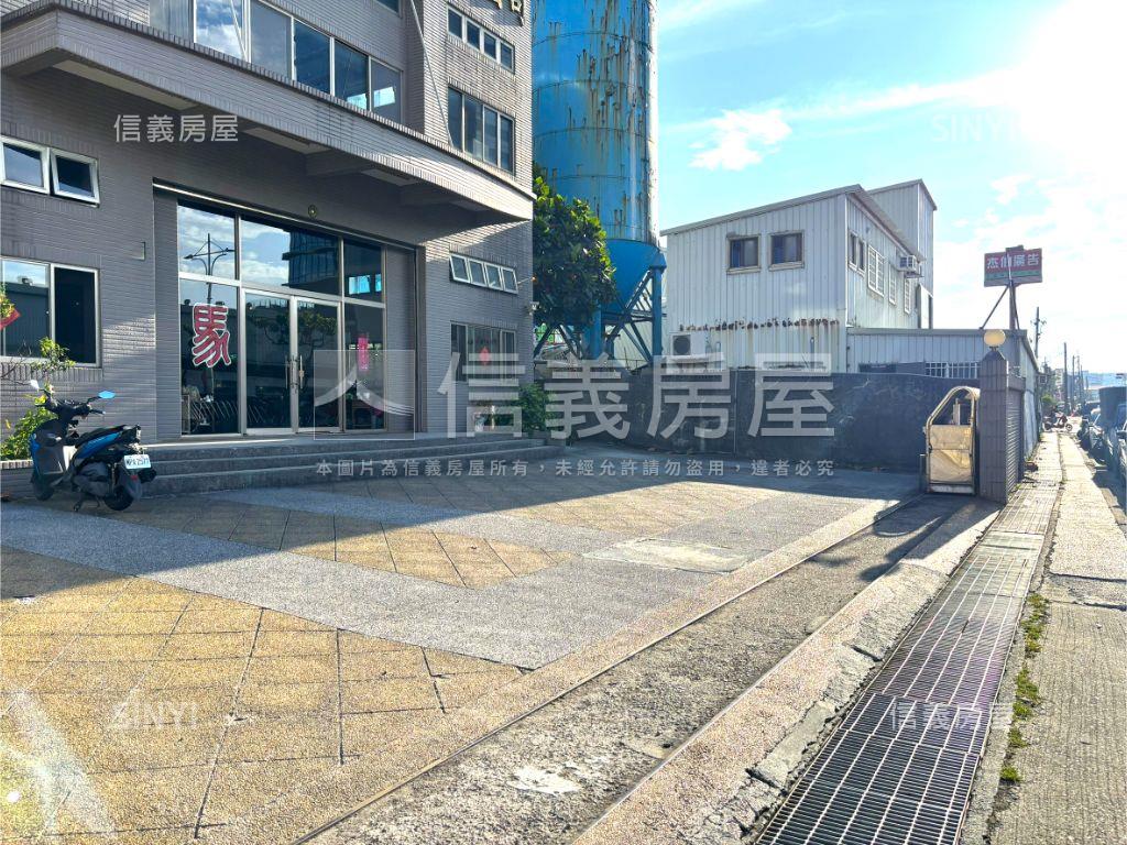 八里新穎挑高ＳＲＣ廠房房屋室內格局與周邊環境