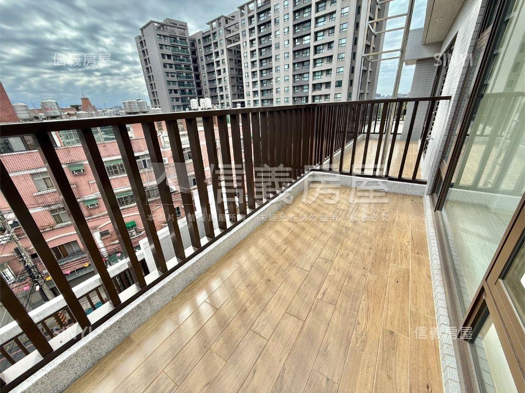 公園旁屋齡新美透天＃１房屋室內格局與周邊環境