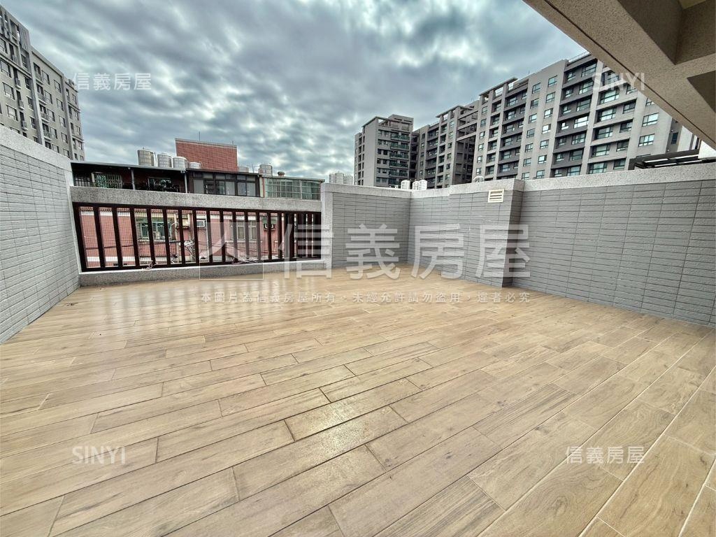 公園旁屋齡新美透天＃１房屋室內格局與周邊環境