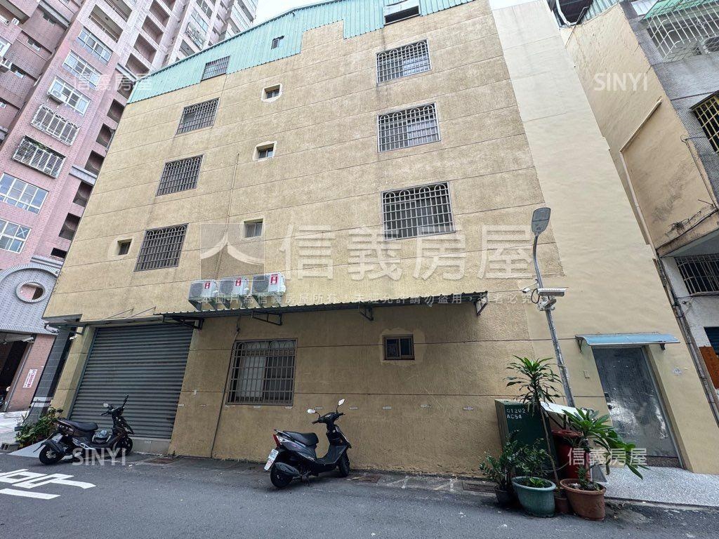 邊間透天近輕軌捷運收租房房屋室內格局與周邊環境