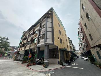 邊間透天近輕軌捷運收租房