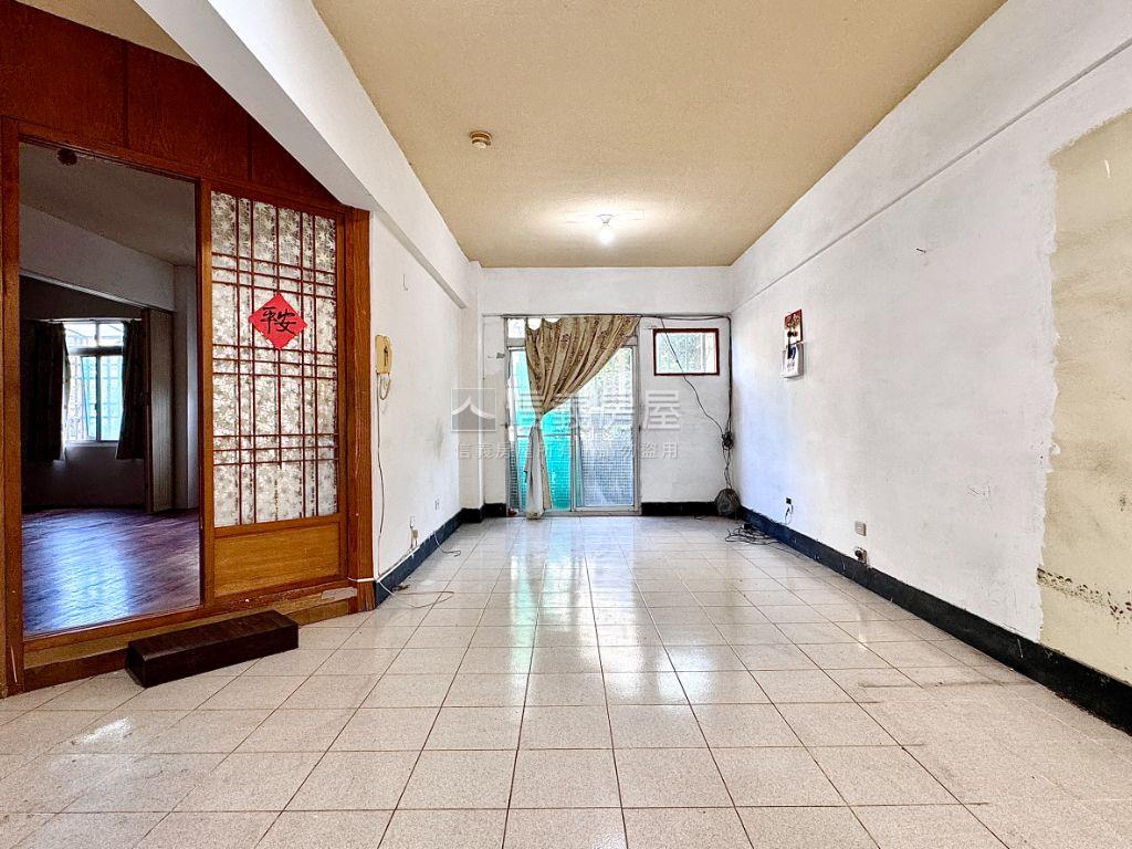 近美術館前鋒兩房房屋室內格局與周邊環境