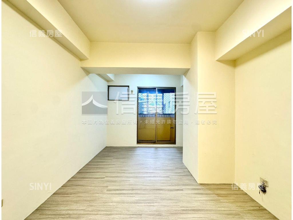 近民俗公園採光三房車位房屋室內格局與周邊環境