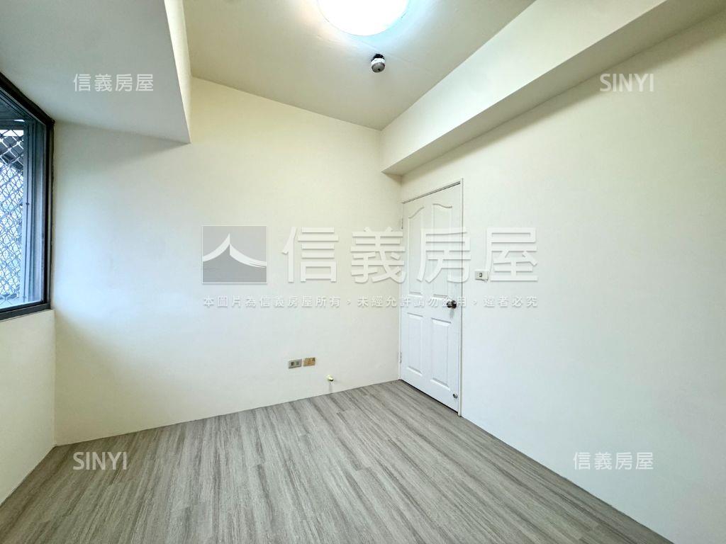 近民俗公園採光三房車位房屋室內格局與周邊環境