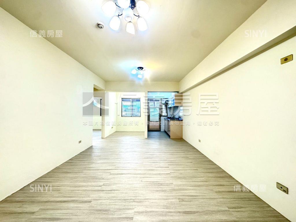 近民俗公園採光三房車位房屋室內格局與周邊環境