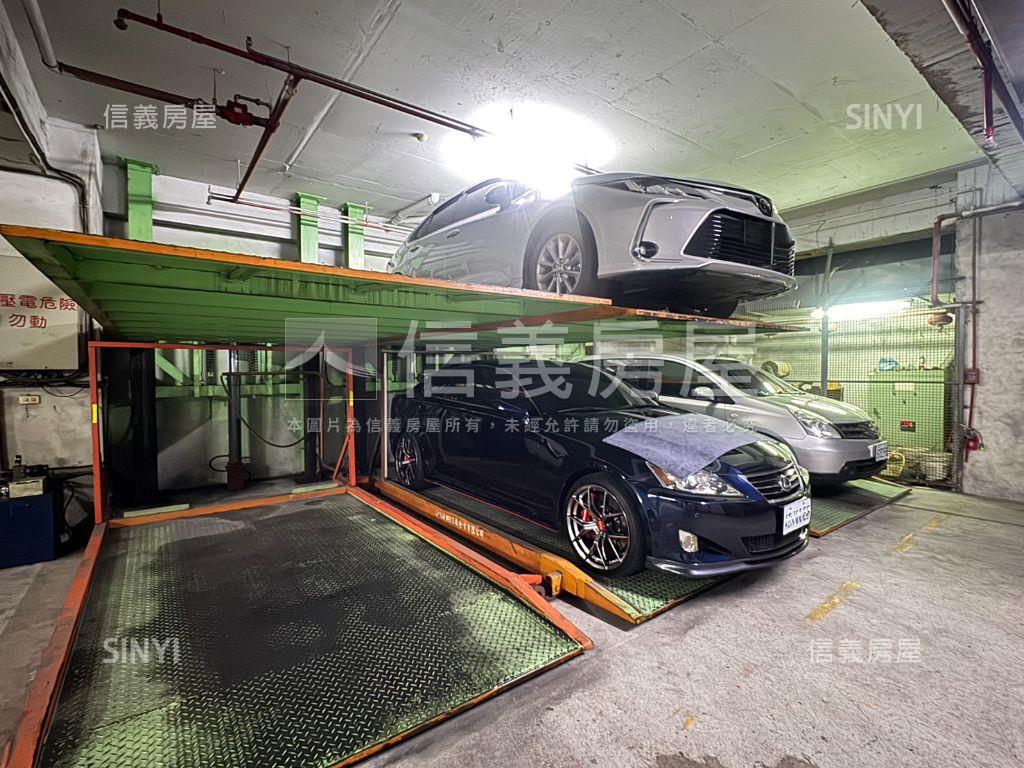 近民俗公園採光三房車位房屋室內格局與周邊環境