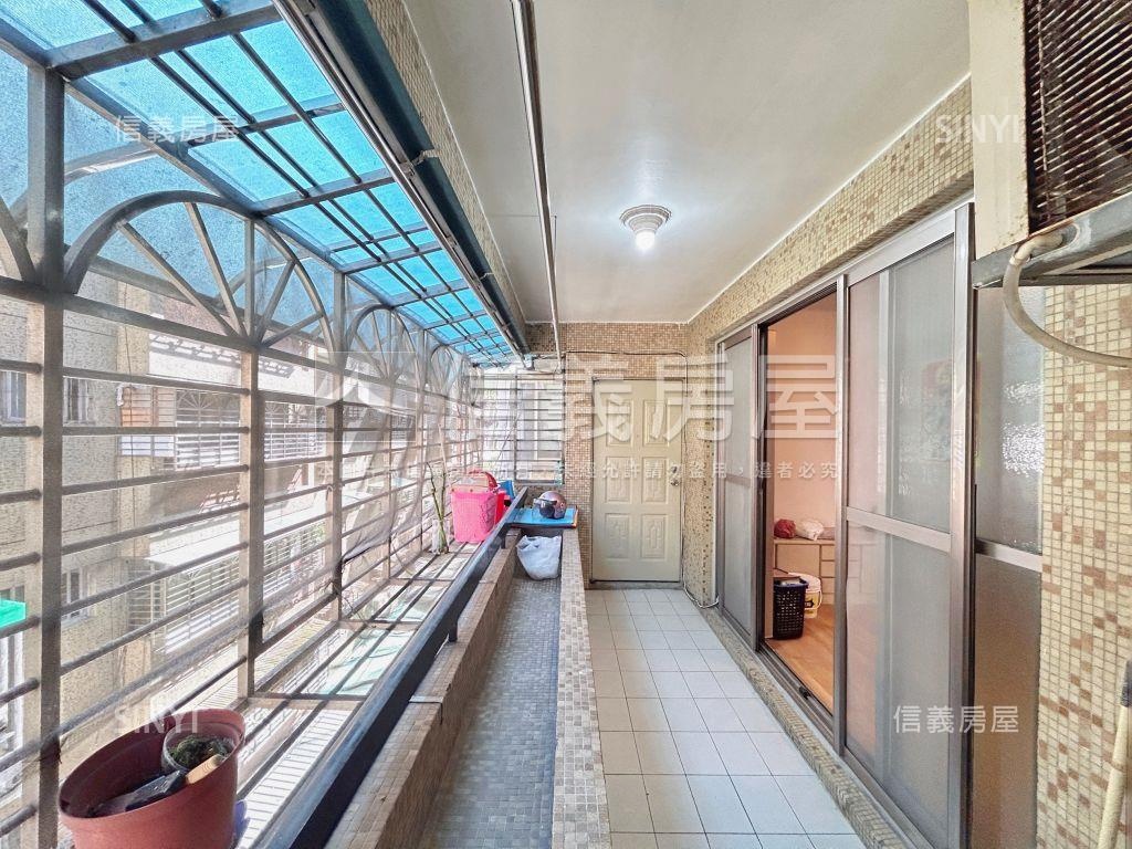 新泰邊間裝潢美寓房屋室內格局與周邊環境
