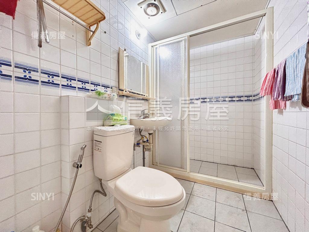新泰邊間裝潢美寓房屋室內格局與周邊環境