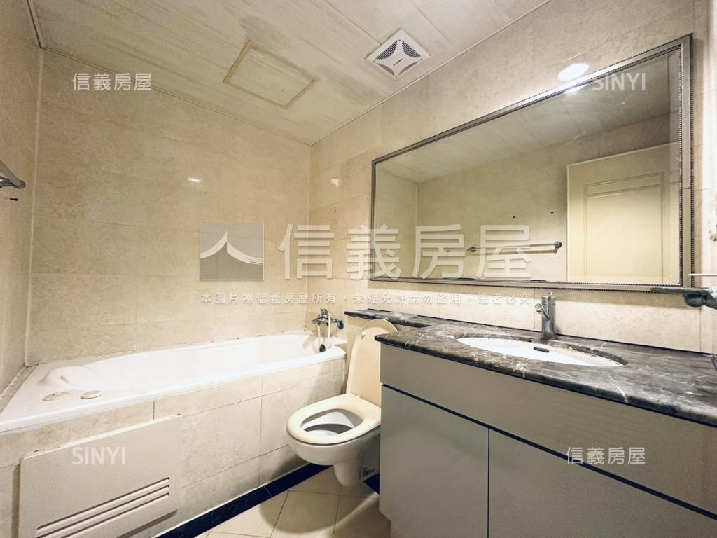 農十六飛揚三房房屋室內格局與周邊環境