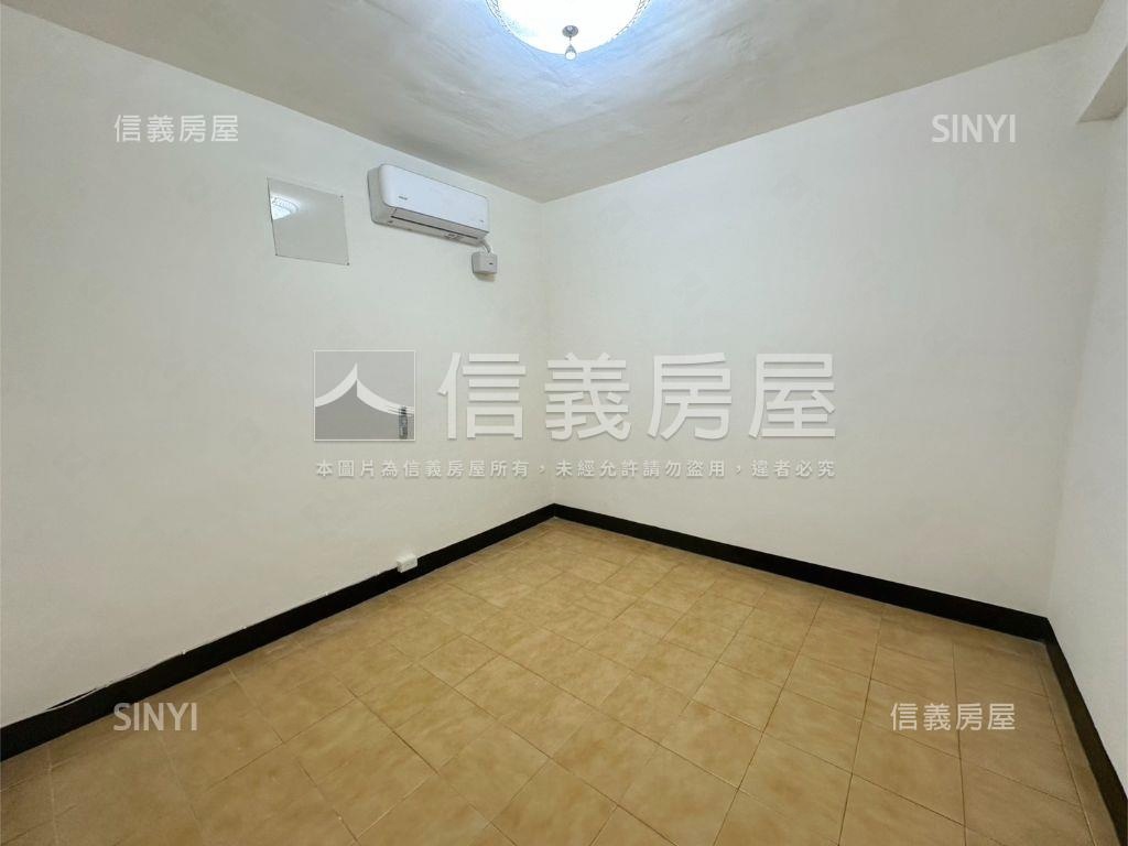 裕隆城美妝戶房屋室內格局與周邊環境