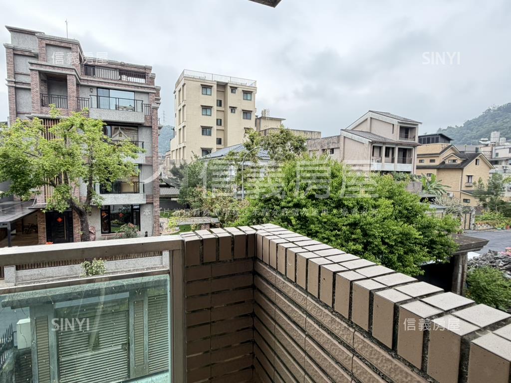 直潭低總價有電梯別墅房屋室內格局與周邊環境