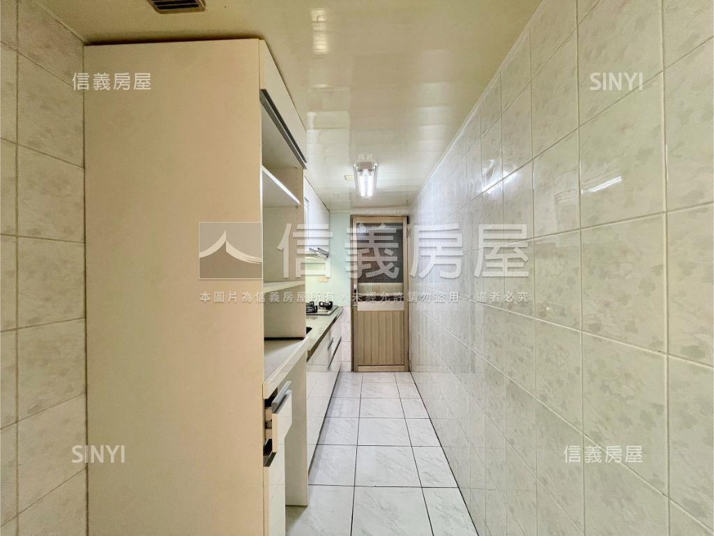 夢想成家挑高採光美屋房屋室內格局與周邊環境