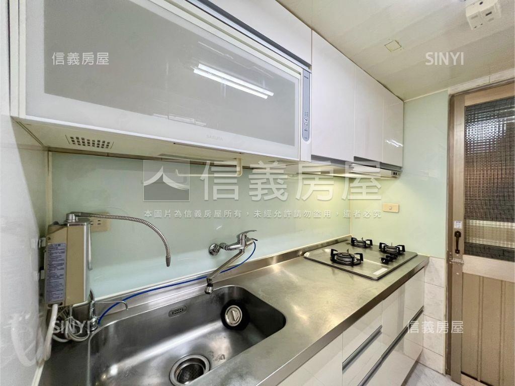 夢想成家挑高採光美屋房屋室內格局與周邊環境