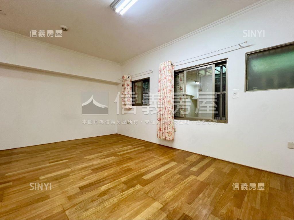 夢想成家挑高採光美屋房屋室內格局與周邊環境