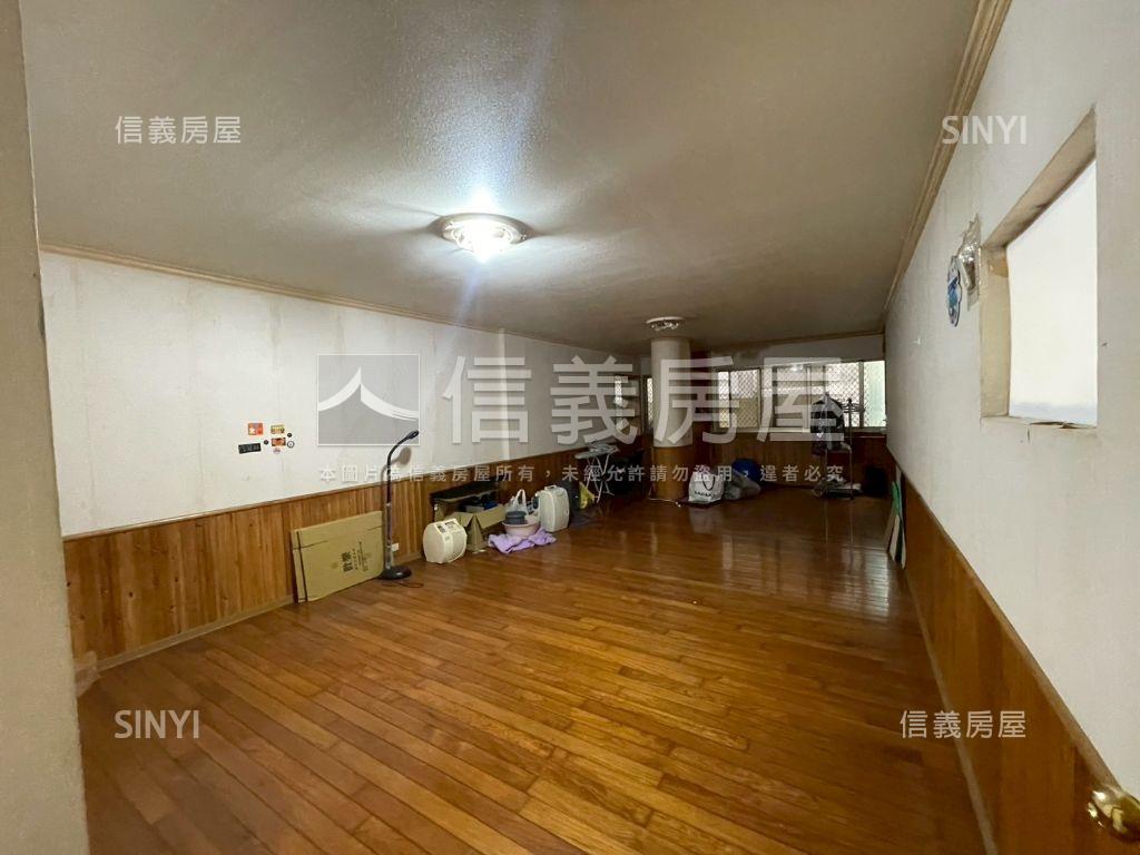 漢口商圈大地坪邊間透天房屋室內格局與周邊環境