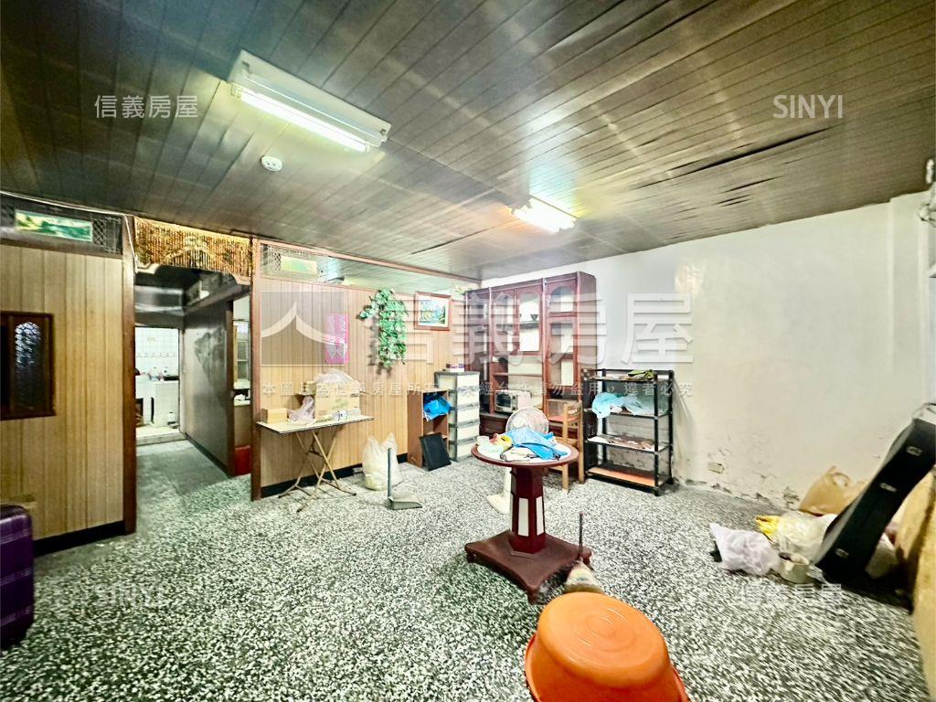 德昌街優質４樓＋頂加房屋室內格局與周邊環境