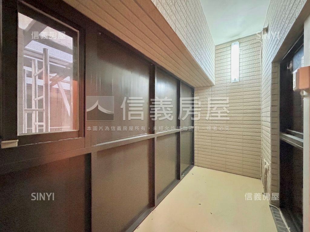 遠百旁家華國寶二房平車房屋室內格局與周邊環境