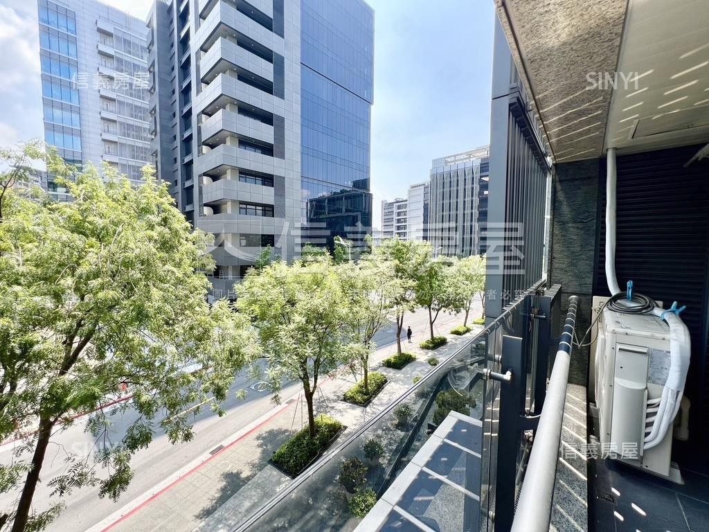 新潤城峰樹海美景房屋室內格局與周邊環境