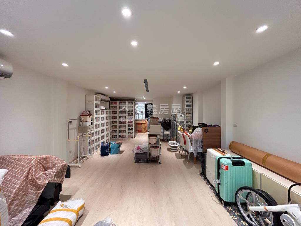 美！！榮總精品電梯透天房屋室內格局與周邊環境
