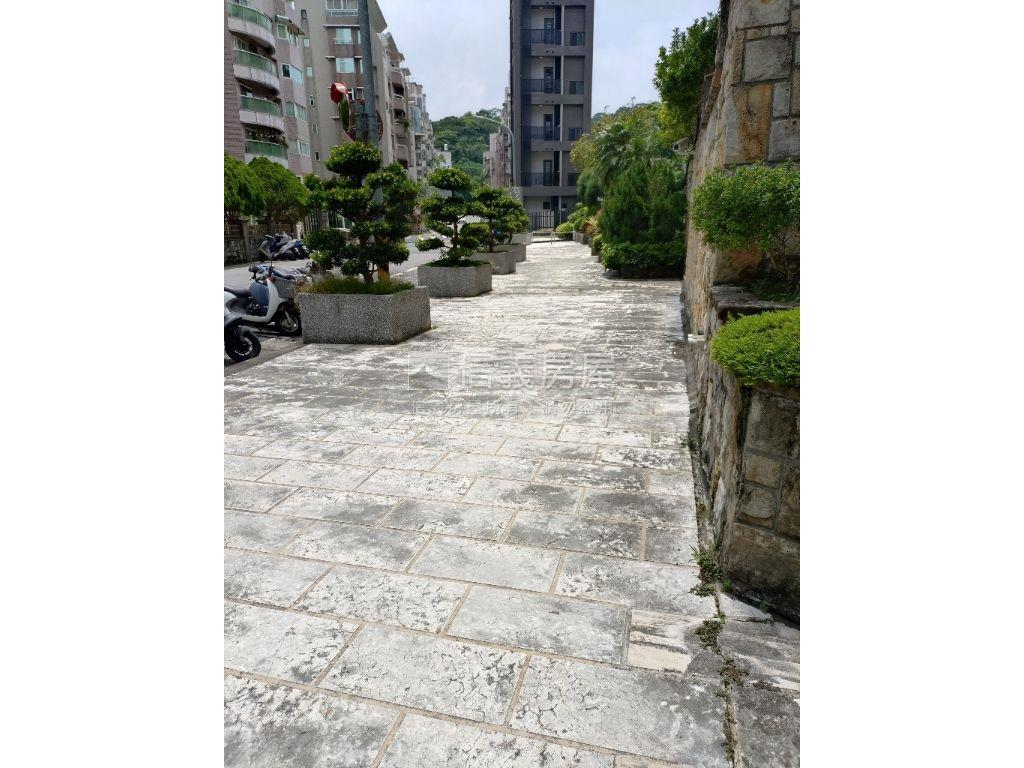 西湖大第優質裝潢三房房屋室內格局與周邊環境