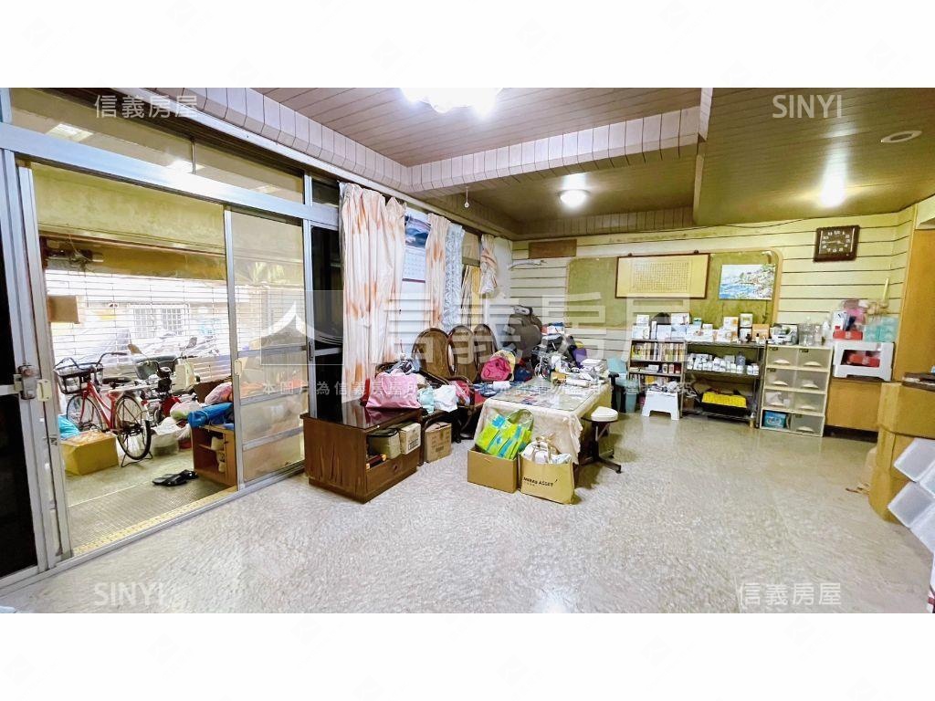 近家樂福寧靜大空間房屋室內格局與周邊環境