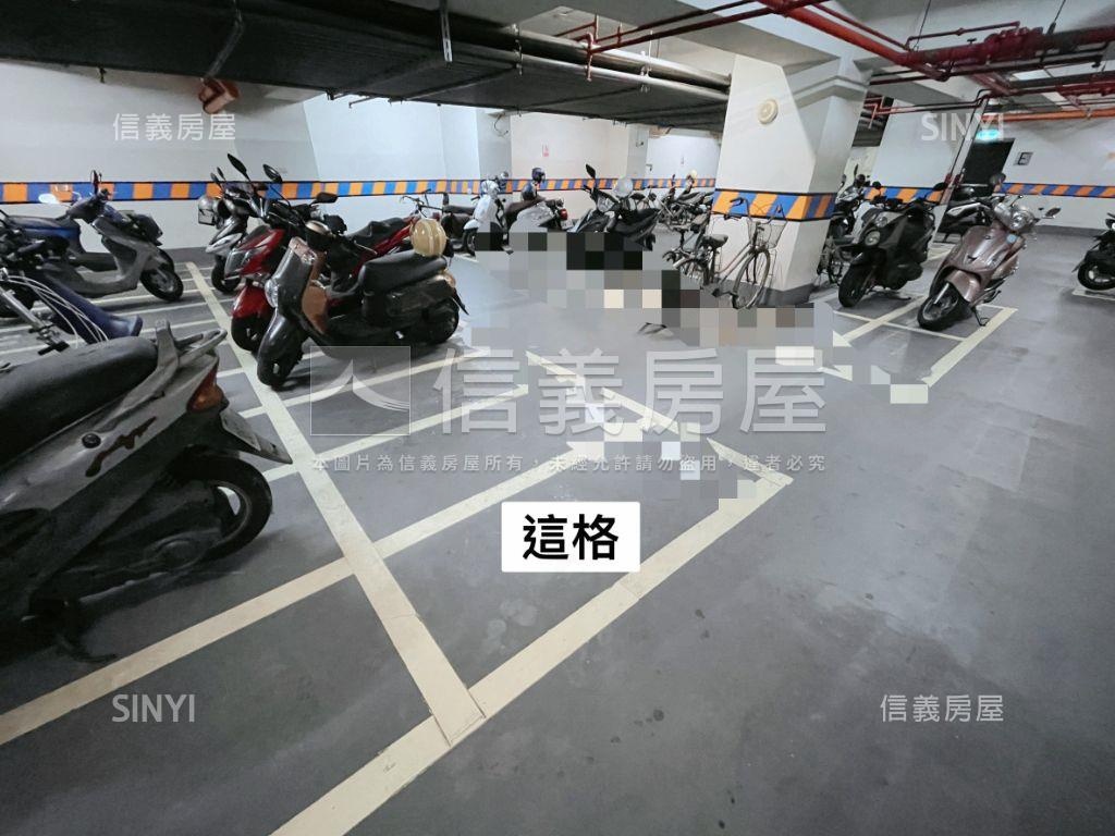近秋紅谷樂活城市兩房平車房屋室內格局與周邊環境