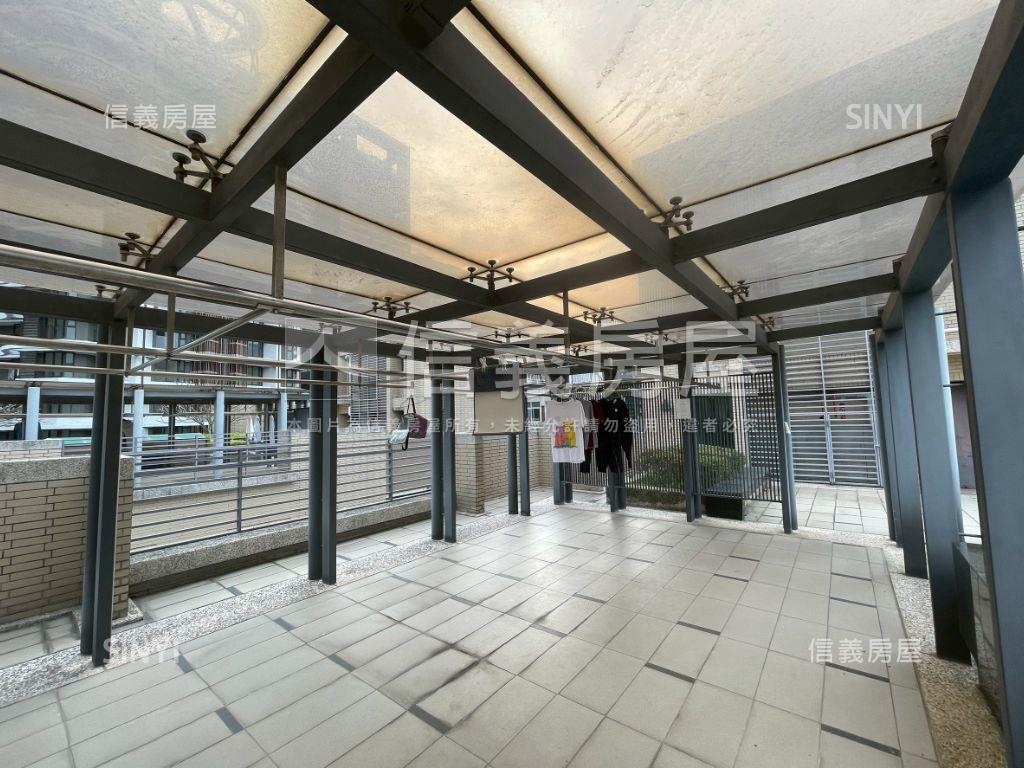 近秋紅谷樂活城市兩房平車房屋室內格局與周邊環境