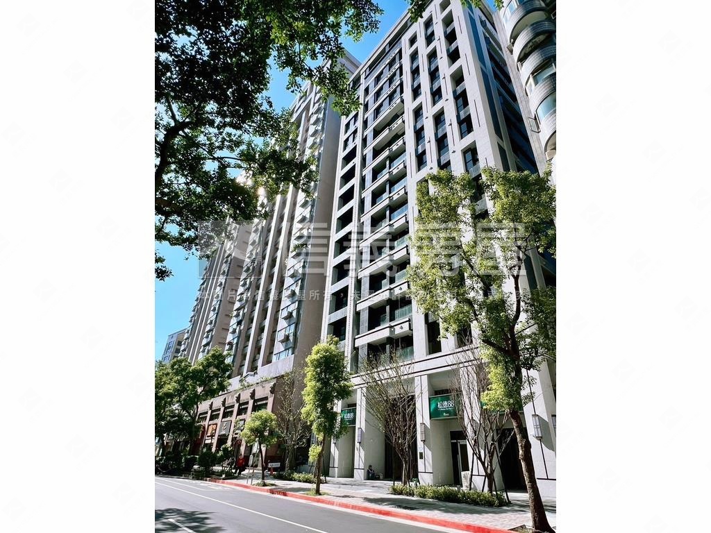 松德８８邊間高樓二房車位房屋室內格局與周邊環境