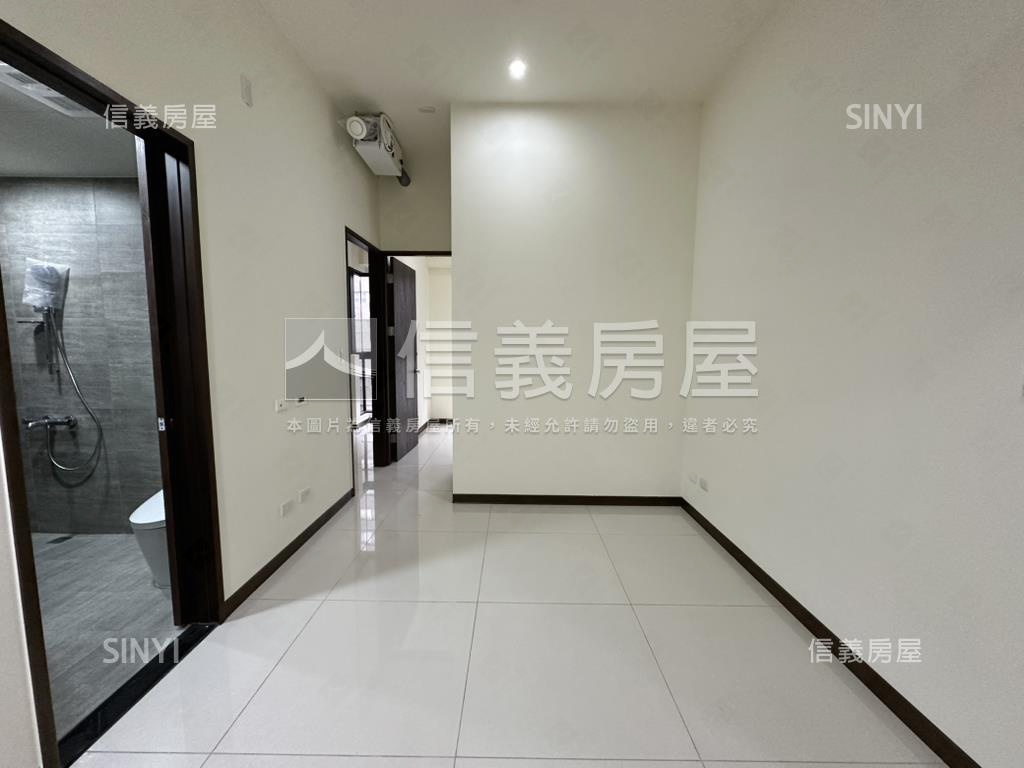 松德８８邊間高樓二房車位房屋室內格局與周邊環境